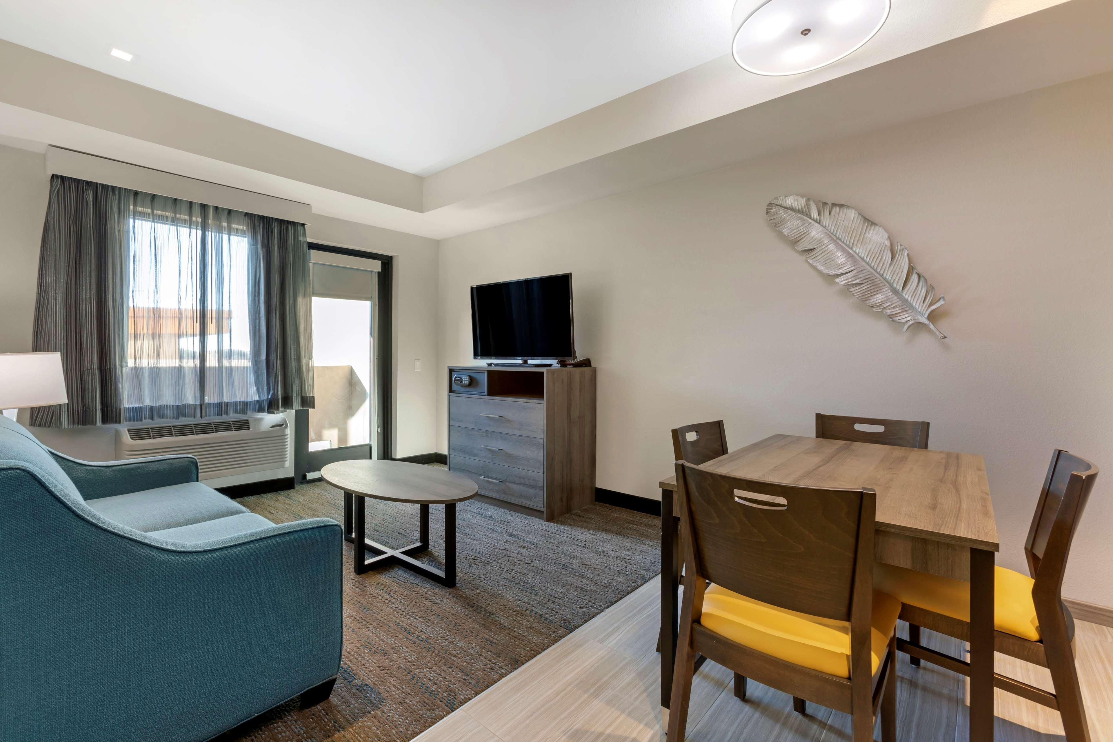 Best Western Plus Executive Residency Phoenix North Happy Valley מראה חיצוני תמונה